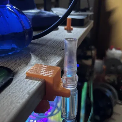 Giá đỡ ống shisha để bàn làm việc