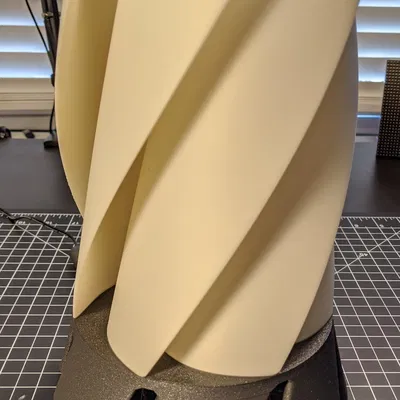 Đèn LED RGB hình tuabin