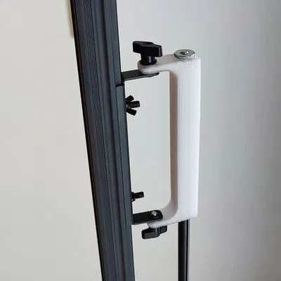 Giá đỡ đèn LED Showtec Pixelstrip 40 cho chân micro