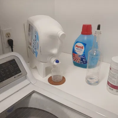 Giá đỡ xà phòng giặt dạng nghiêng cho gia đình