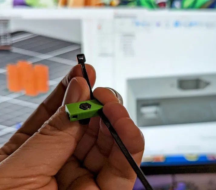 Giá đỡ dây buộc zip cho vỏ máy in Prusa - Image 1