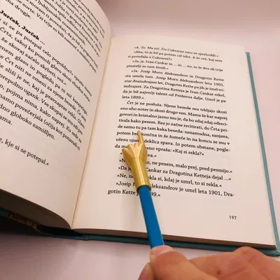 Bút chì đỉnh cao giúp tập trung cho trẻ em khi đọc sách