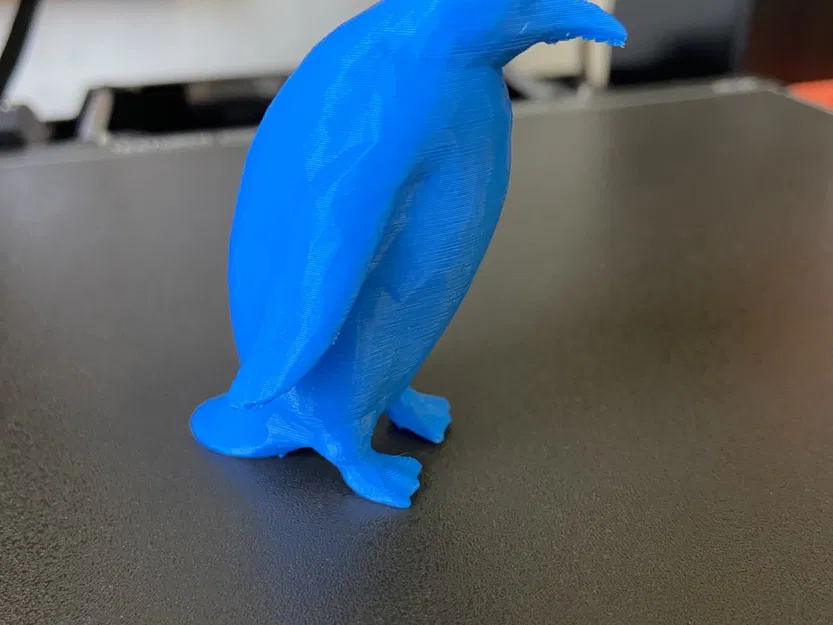 Penguin thấp poly dễ thương cho dự án 3D - Image 1