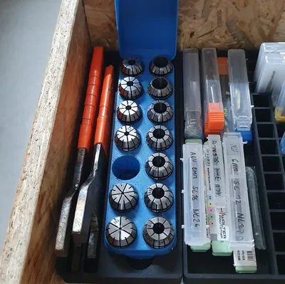 Hộp lưu trữ collet ER20 với Insert Gridfinity