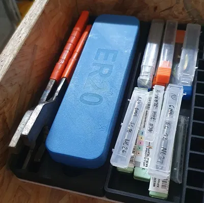 Hộp lưu trữ collet ER20 với Insert Gridfinity