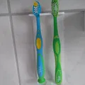 Giá đỡ bàn chải đánh răng đôi treo tường - Thumbnail 1