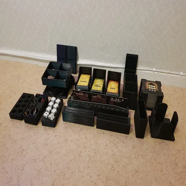 Hộp inlay cho trò chơi "Betrayal at House on the Hill - Image 1