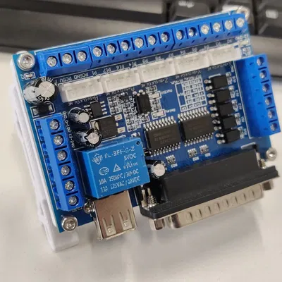 Giá đỡ DIN cho bảng phân tách song song sử dụng Mach3 và LinuxCNC