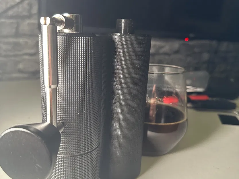 Bình đựng cà phê thiết kế lấy cảm hứng từ Timemore - Image 1