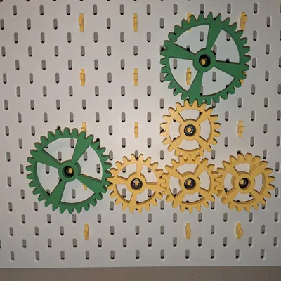 Đồ chơi bánh răng cho trẻ em sử dụng bảng ghim Ikea Skadis