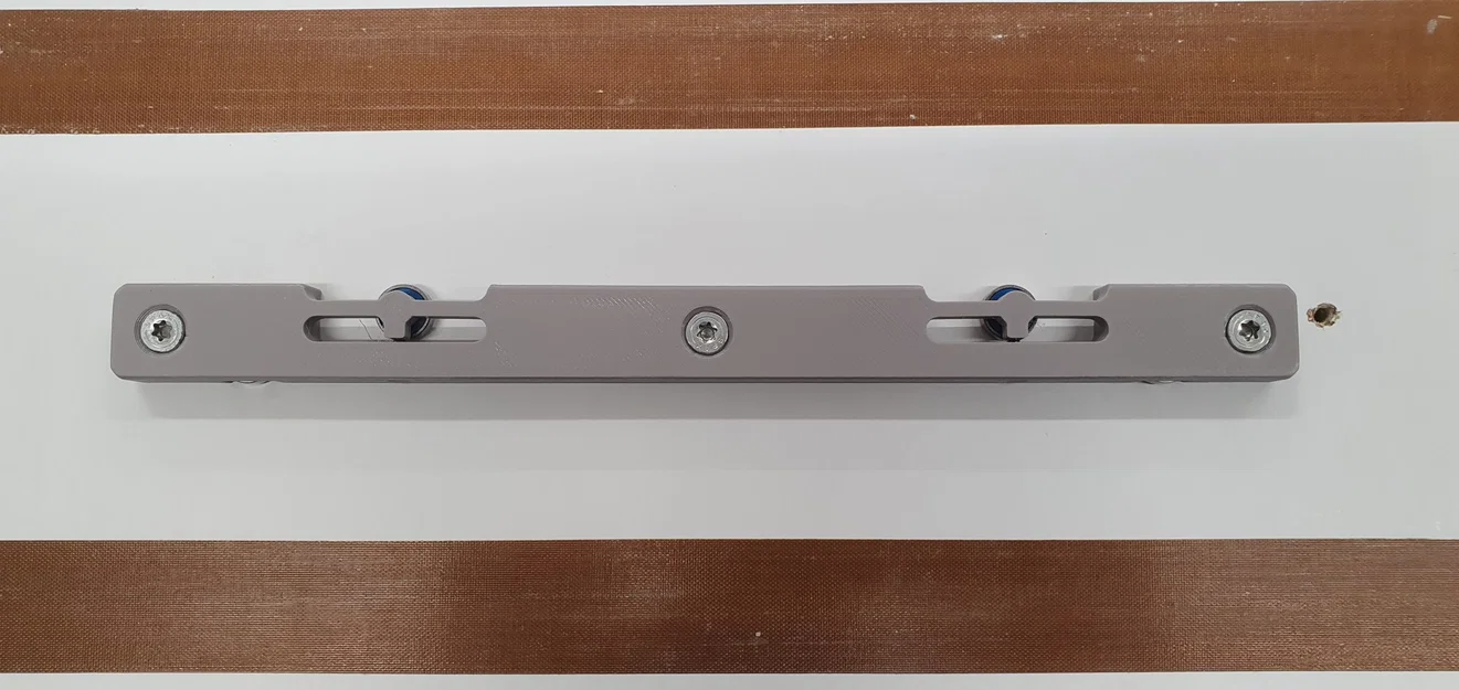 Hướng dẫn t-track có bi bạc điều chỉnh cho máy cưa bàn - Image 4