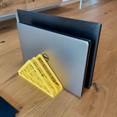 Giá đỡ laptop cho 5 máy tính xách tay tại nhà