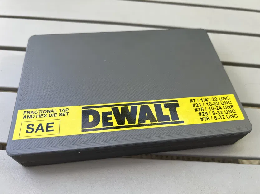 Bộ dụng cụ DeWALT SAE với hộp đựng và nắp kèm lót - Image 3