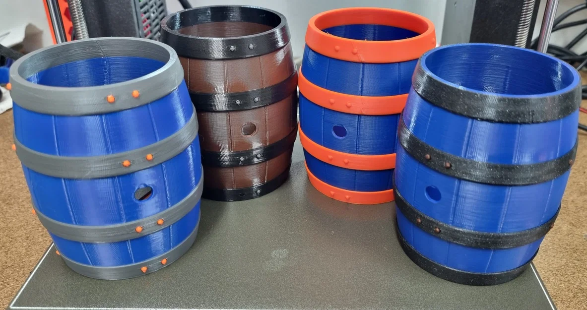 Giá đỡ bút hình thùng dễ in cho bàn làm việc - Image 1