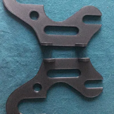 Giá treo tường cho kiếm và bao kiếm