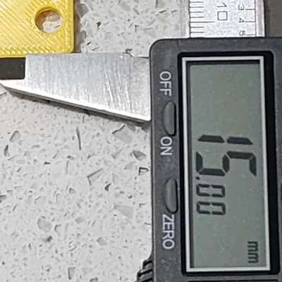 Khóa đựng Gojo với góc 90 độ cho dispenser