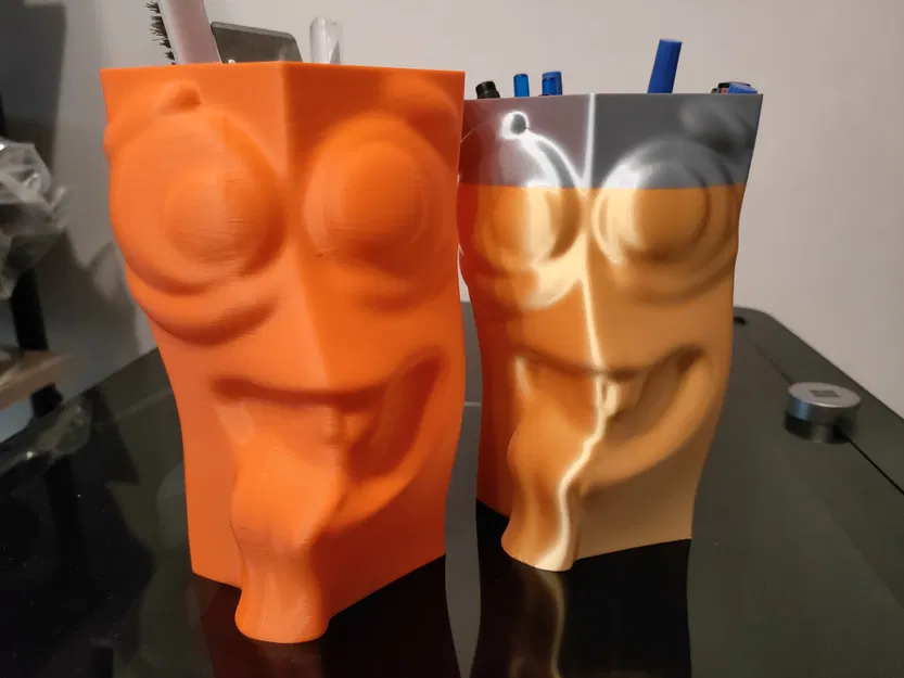 Giá đỡ bút sáng tạo theo phong cách bình hoa - Image 2