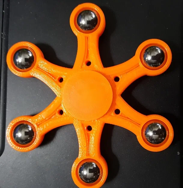 Spinner xoay 6 bi có vòng bi 608 ở giữa - Image 1
