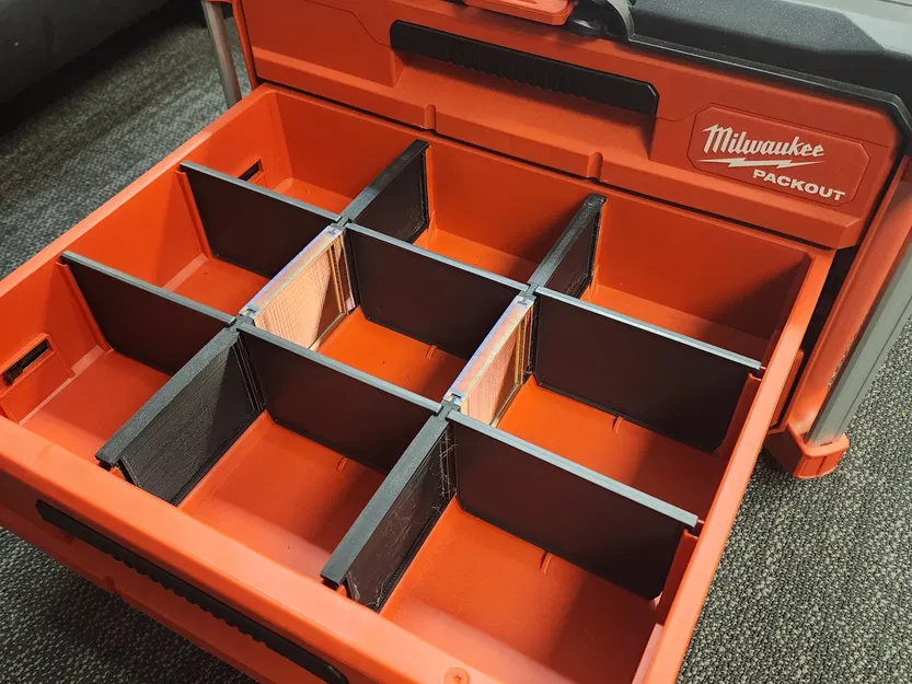 Hộp đựng Milwaukee Packout với vách ngăn dài - Image 1