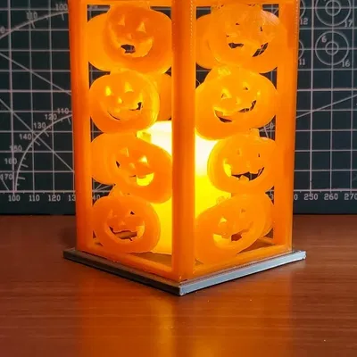 Đèn lồng bí ngô xếp chồng trang trí Halloween