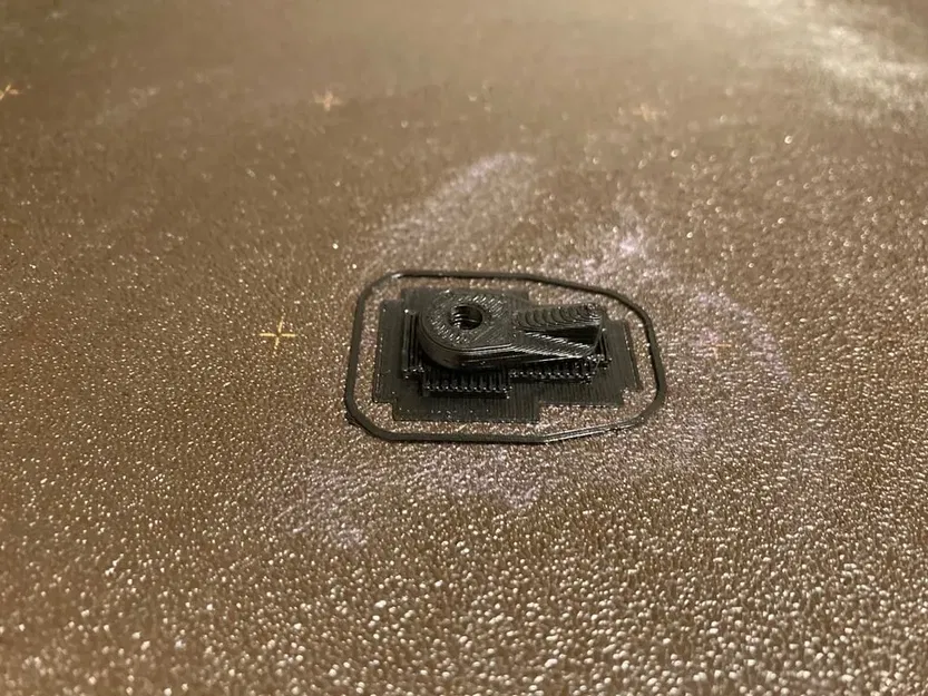 Kẹp thay thế giữ kính cho cửa lưới an ninh - Image 3