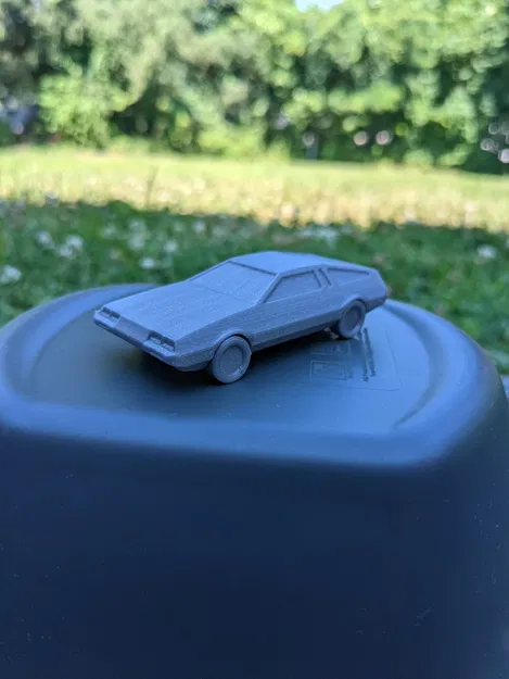 Mini-DMC DeLorean: Mô hình ô tô in tại chỗ - Image 2
