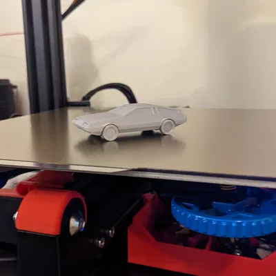Mini-DMC DeLorean: Mô hình ô tô in tại chỗ