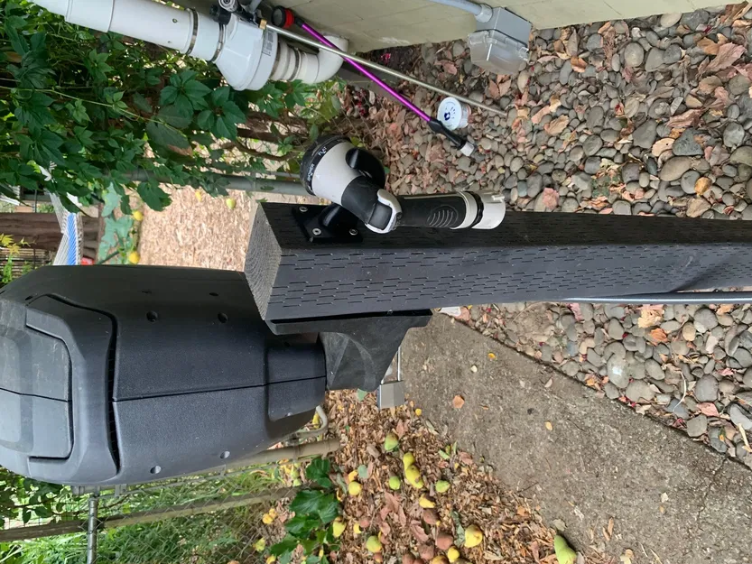 Móc treo vòi nước tưới cây gắn vào cột 4x4 - Image 2