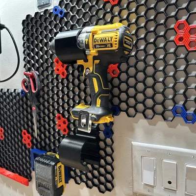 Giá đỡ gắn bên cho máy khoan và máy vặn vít Dewalt