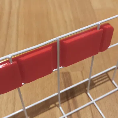 Thiết kế biển tên cho giỏ dây kim loại