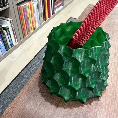 Chậu hoa hình chóp ngược kiểu dáng hiện đại