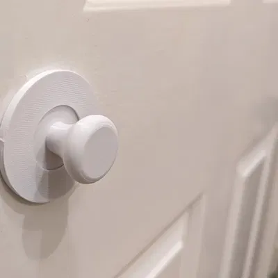 Tay nắm cửa gỗ với lỗ vít chìm