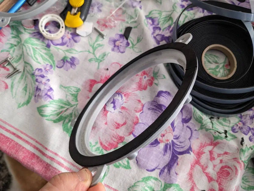 Giá đỡ loa cho BMW E46 convertible/coupe (165mm + 44mm) - Image 5