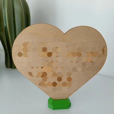 Giá đỡ hình trái tim với lỗ tam giác đơn giản