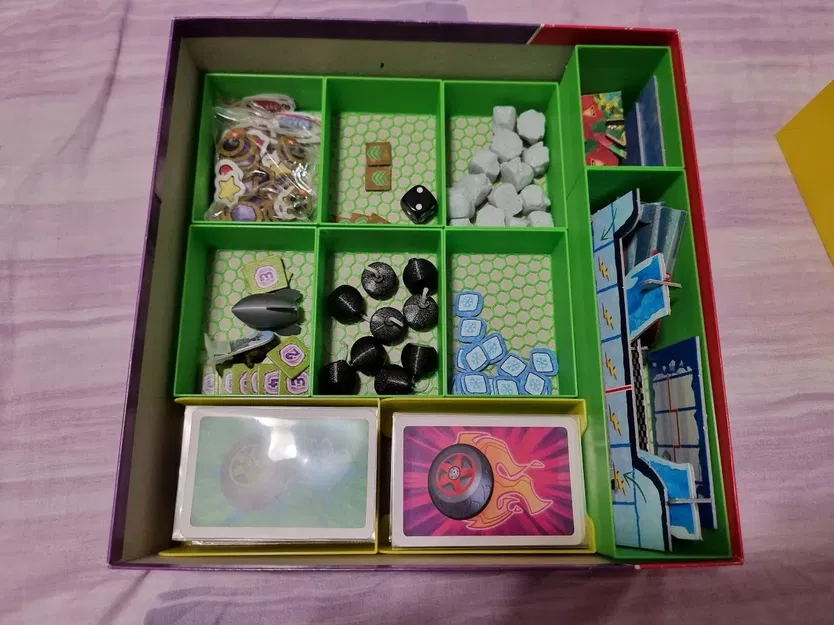 Giá đỡ trò chơi board game Rush & Bash tiện lợi - Image 1