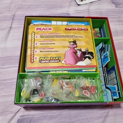 Giá đỡ trò chơi board game Rush & Bash tiện lợi