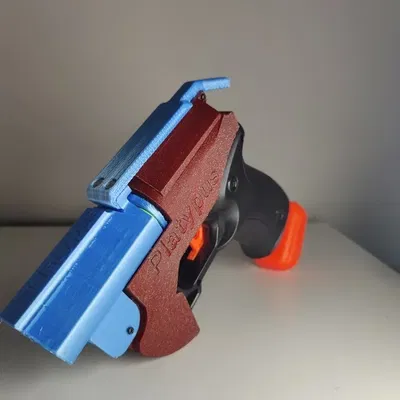 Bộ súng Nerf Platypus với đạn lắp từ vỏ đạn