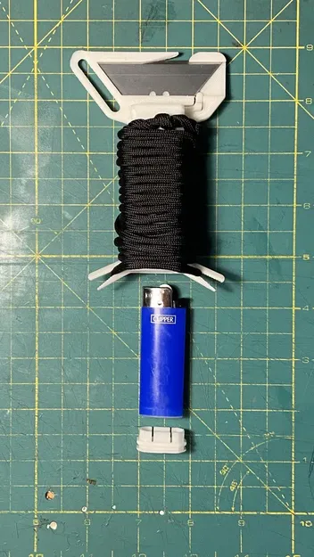 Cuộn dây đa năng với ngăn chứa dao utility và bật lửa - Image 2