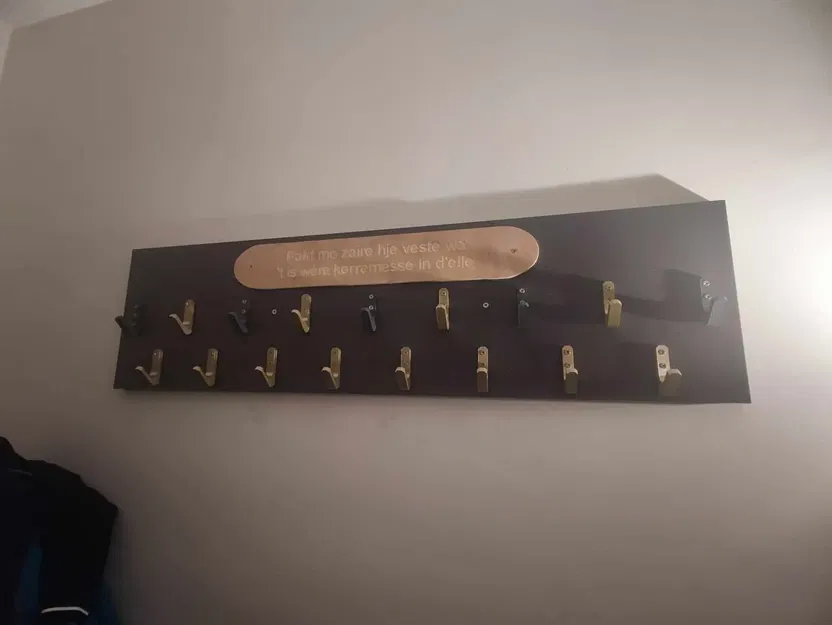 Móc treo quần áo tự làm cho hành lang - Image 3