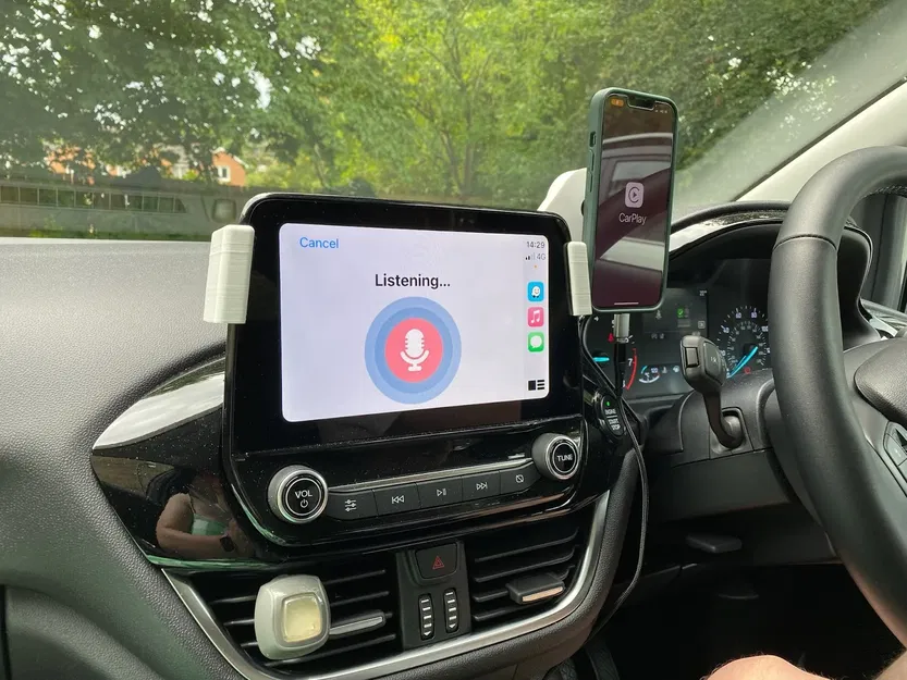 Giá đỡ điện thoại gắn màn hình Ford Fiesta Mk7/Mk8 - Image 1