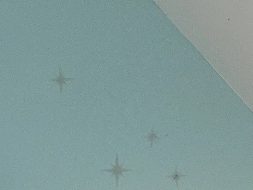 Ngôi sao thiết kế bán thực tế với ánh sáng phát quang - Image 5