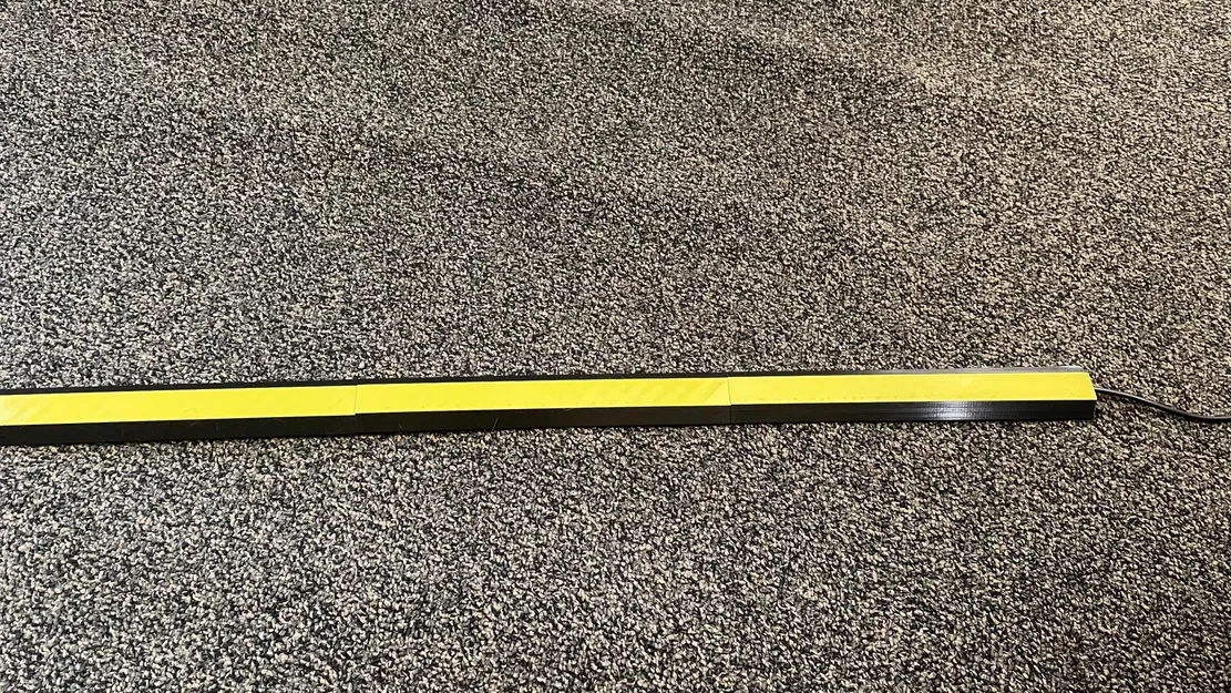 Bộ che dây cáp bảo vệ sàn dài 250mm - Image 1