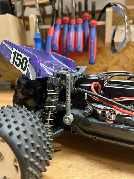 Cột giữ thân xe Tamiya DT-03 Neo Fighter - Image 1