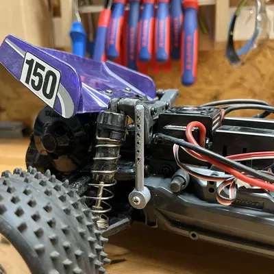 Cột giữ thân xe Tamiya DT-03 Neo Fighter