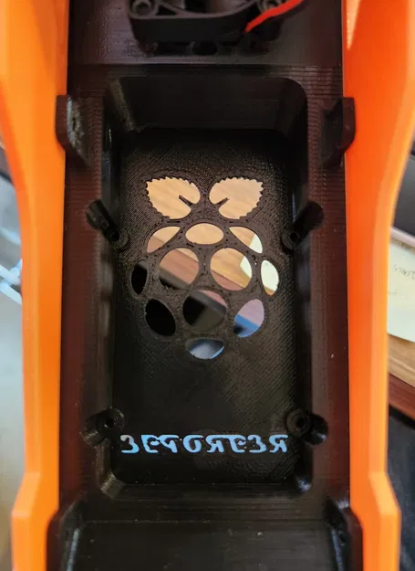 Vỏ máy tính chơi game phong cách Raspberry Pi 4 - Image 7