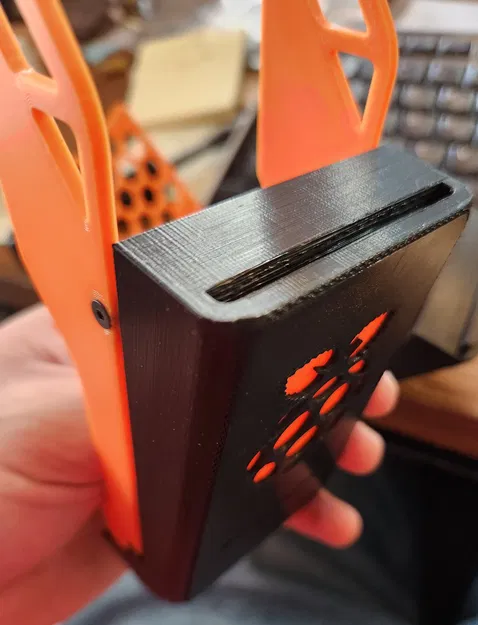 Vỏ máy tính chơi game phong cách Raspberry Pi 4 - Image 8