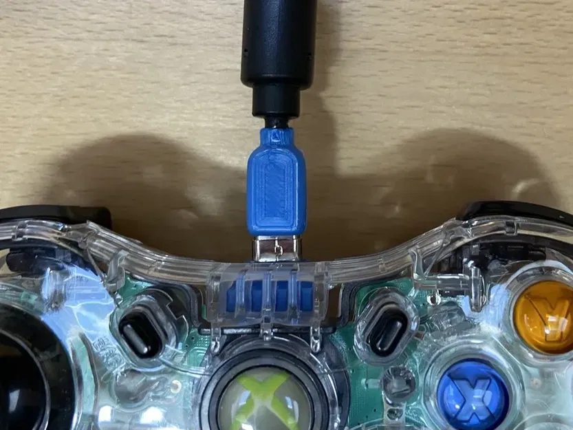 Chuyển đổi tay cầm XBox360 có dây sang USB-C - Image 1