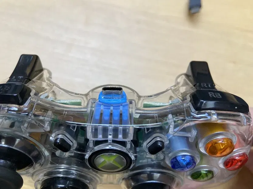 Chuyển đổi tay cầm XBox360 có dây sang USB-C - Image 2