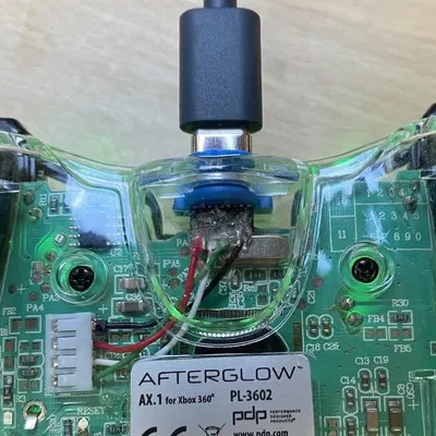 Chuyển đổi tay cầm XBox360 có dây sang USB-C