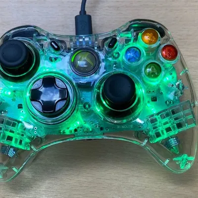 Chuyển đổi tay cầm XBox360 có dây sang USB-C